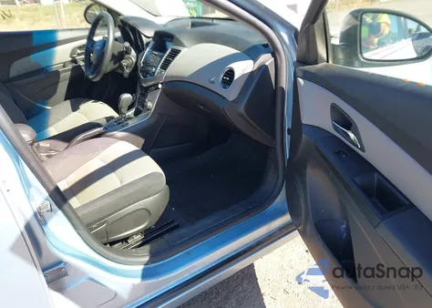 2012 Chevrolet Cruze Ls z USA, uszkodzony, nr VIN 1G1PC5SH3C7307656